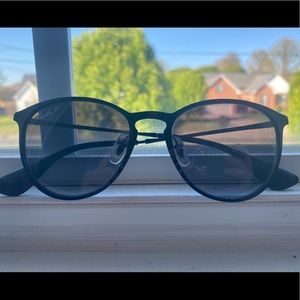 Erika Classic RayBans Polarized -MAKE AN OFFER